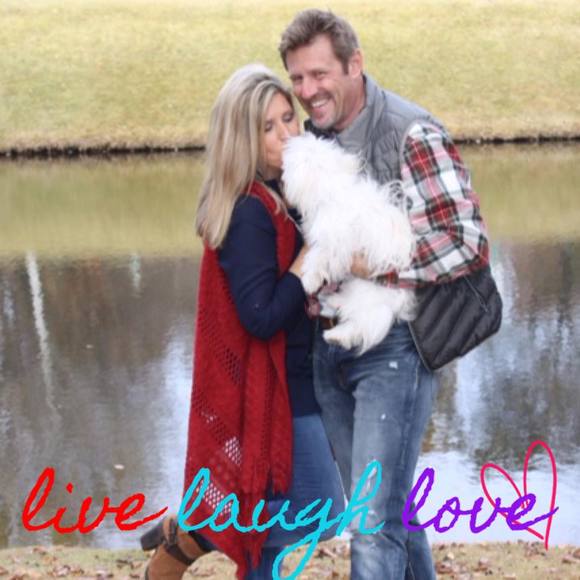 Meet your Posher, Terri - Picture 1 of 1